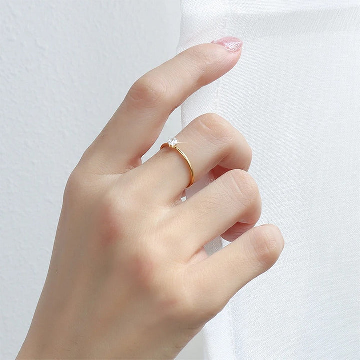Claire™ | Sparkle Solitaire Ring
