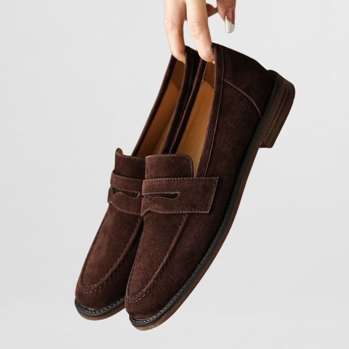Marcelline | Elegant Vintage Moccasins