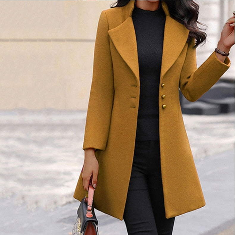 Clara™  | Sleek Buttoned Coat