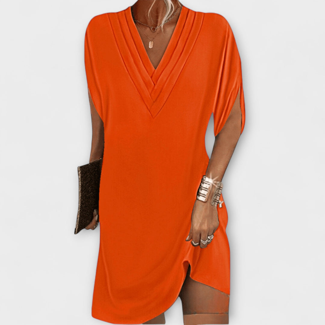 Mia - Elegant Shift Dress