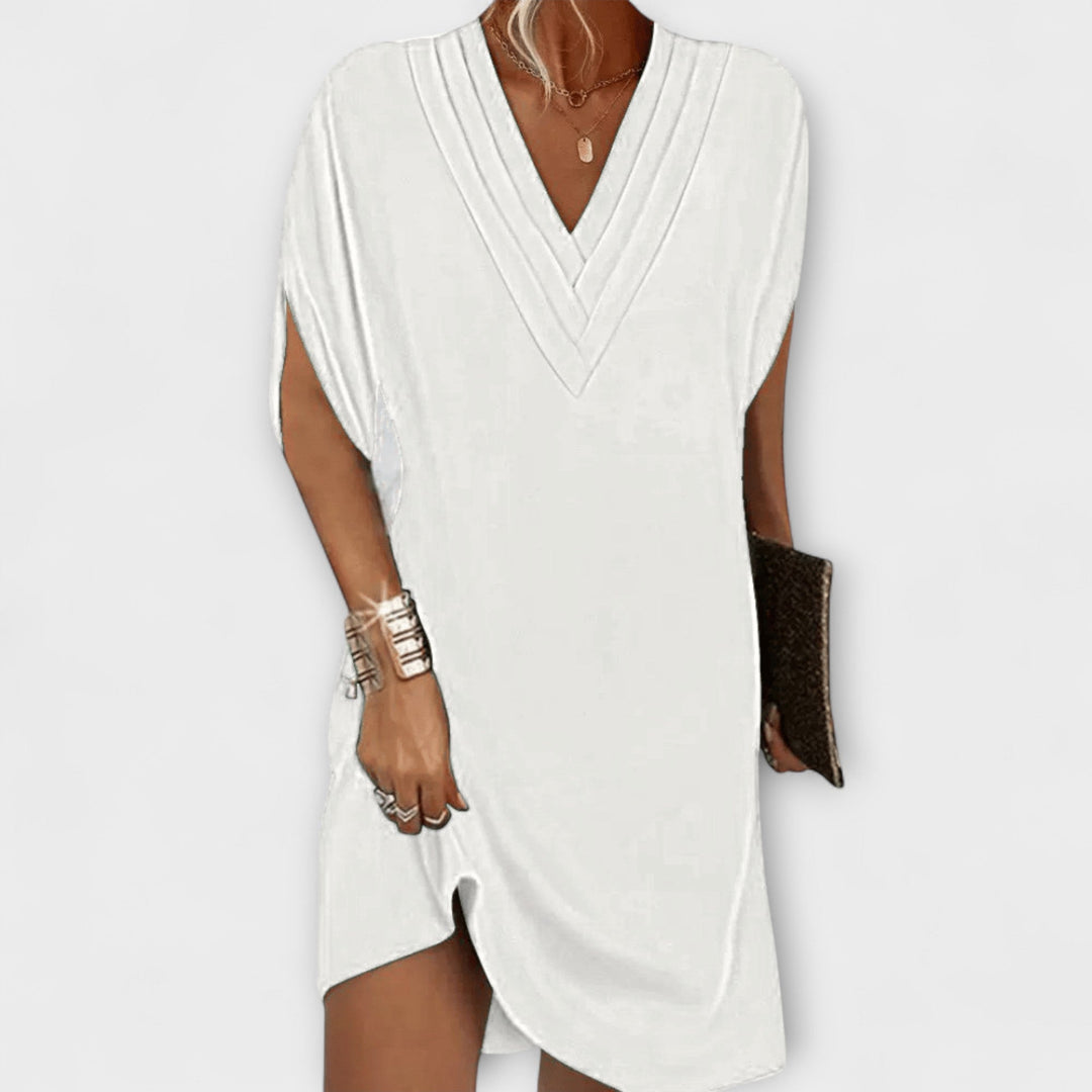 Mia - Elegant Shift Dress