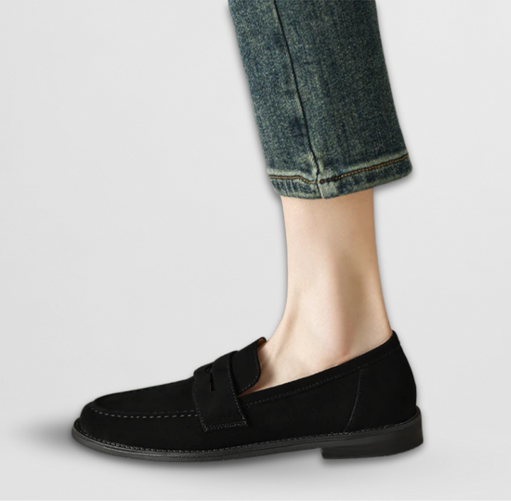 Marcelline | Elegant Vintage Moccasins
