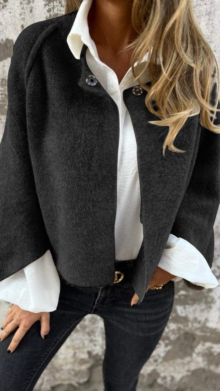 BEA | Women’s Wool Coat with Round Neckline and Long Sleeves