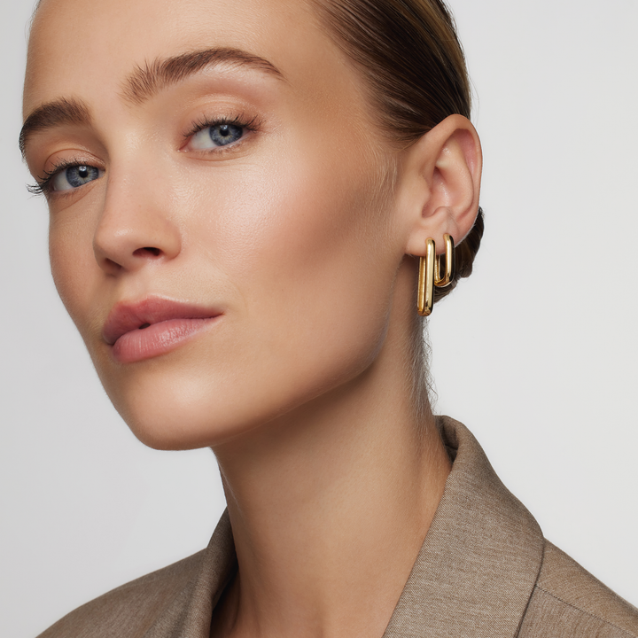 Emily™ | Iconic Gold Hoops
