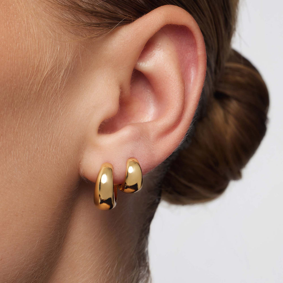 Amara™ | Classic Gold Hoops