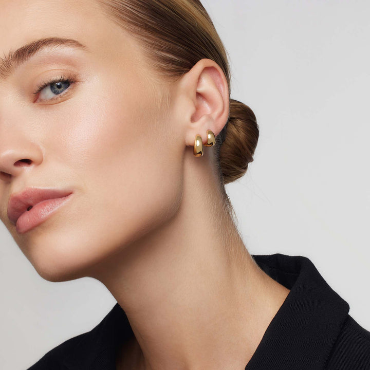 Amara™ | Classic Gold Hoops