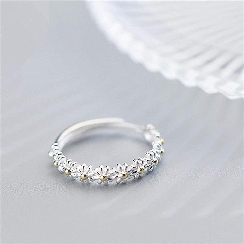 Veyona™ | Blooming Silver Ring