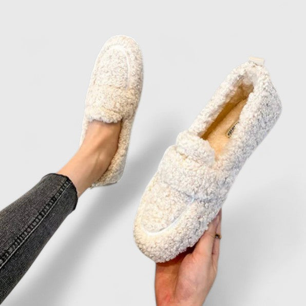Isolde™ | Teddy Slip-Ons