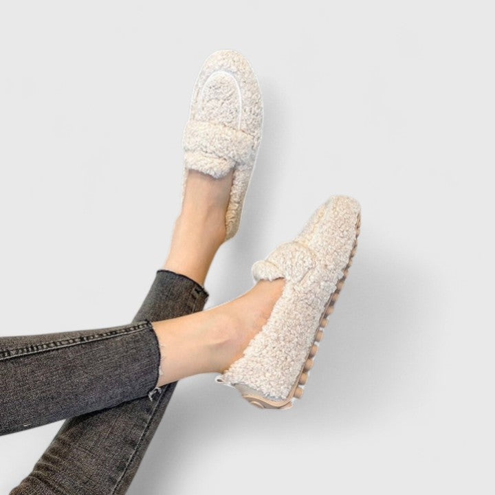 Isolde™ | Teddy Slip-Ons