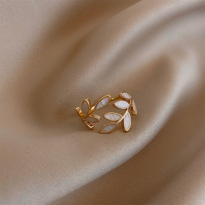 Fenalya™ | Elegant Leaf Band