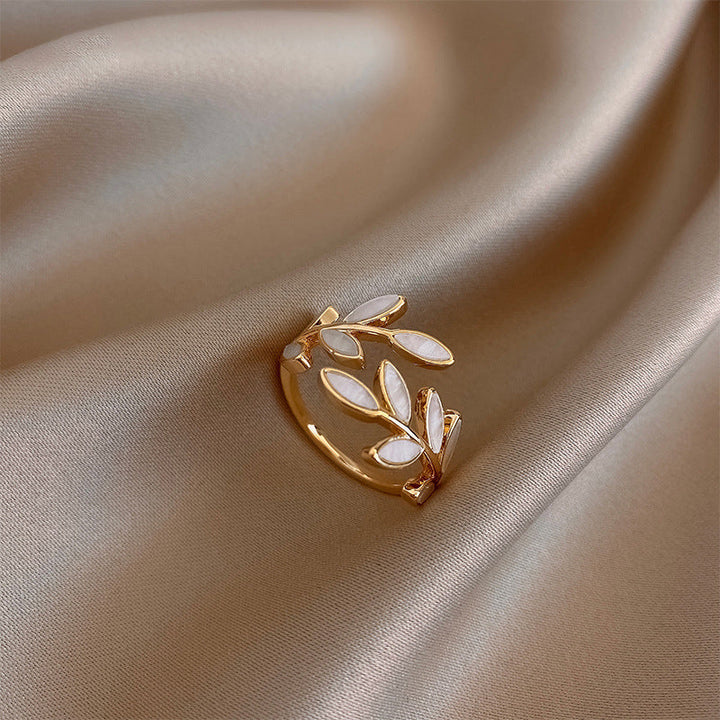 Fenalya™ | Elegant Leaf Band