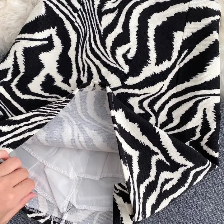 Nina | Chic Zebra Print Mini Skirt