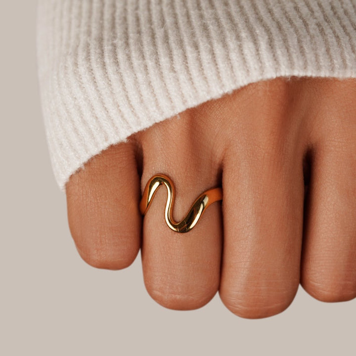 Cyralen™ | Luxe Wave Ring