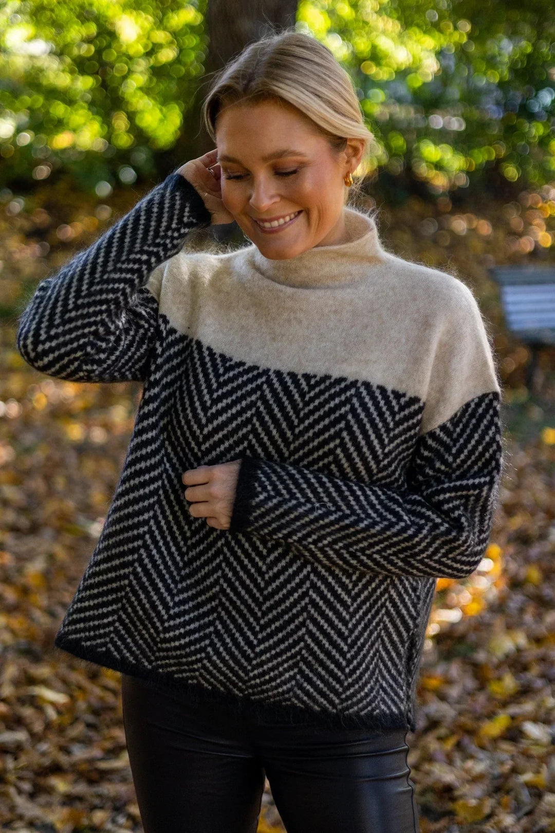 Adelie | Premium Turtleneck in Fine Knit