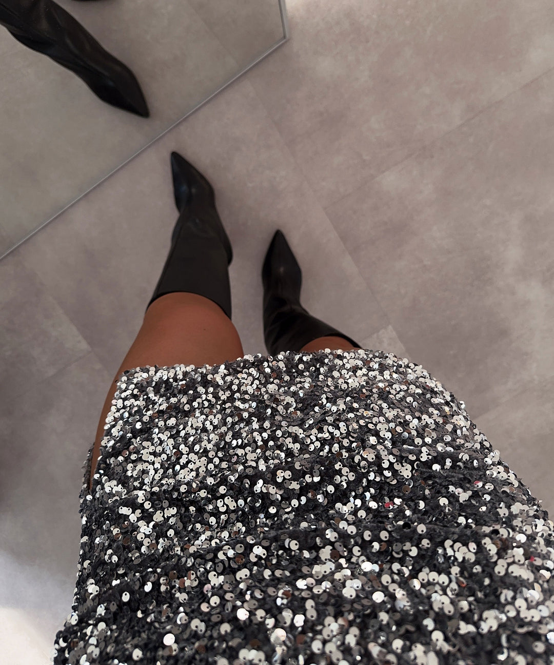 Sienna | Charcoal Chic Skirt