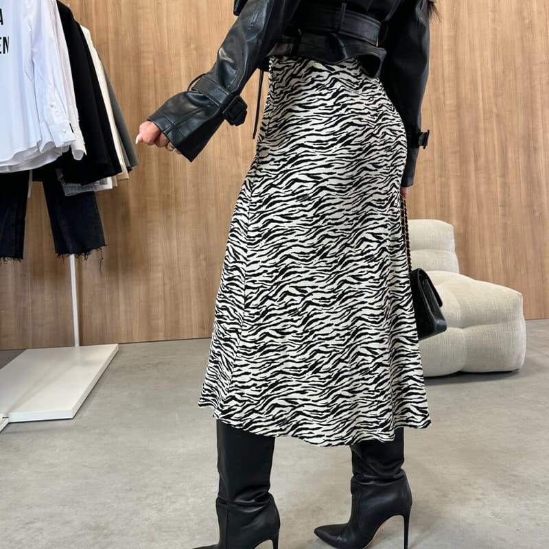 Nina | Trendy Animal Print Skirt